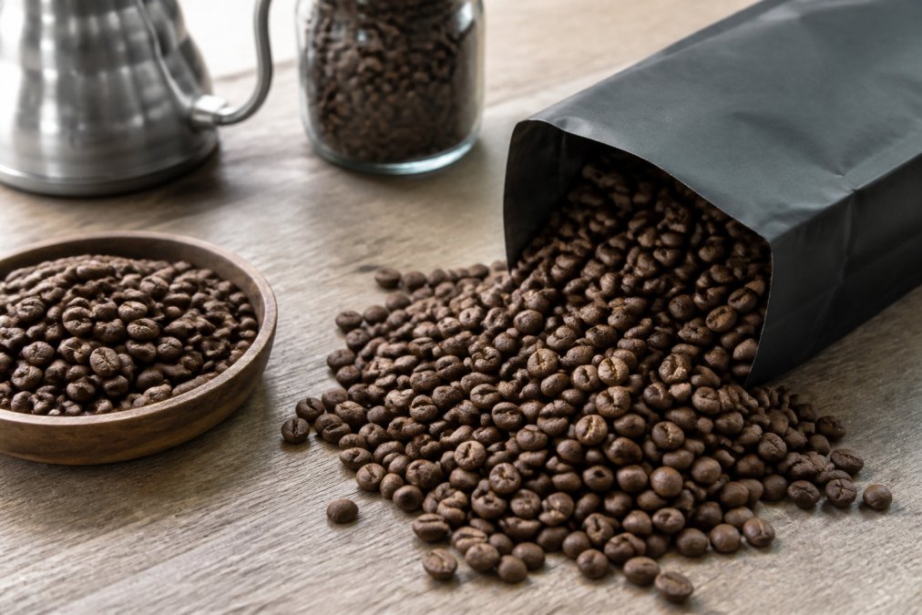 Buy Freshly Roasted Coffee Beans Online: 2026 Guide